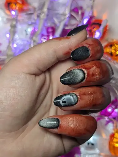 Press on nails black cat